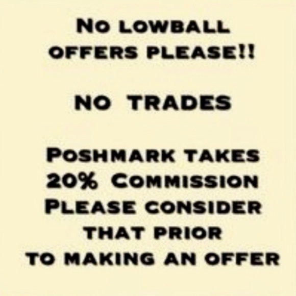 Vintage Ceramic Witch’s Specialty Shoppe with Sign - Picture 9 of 10